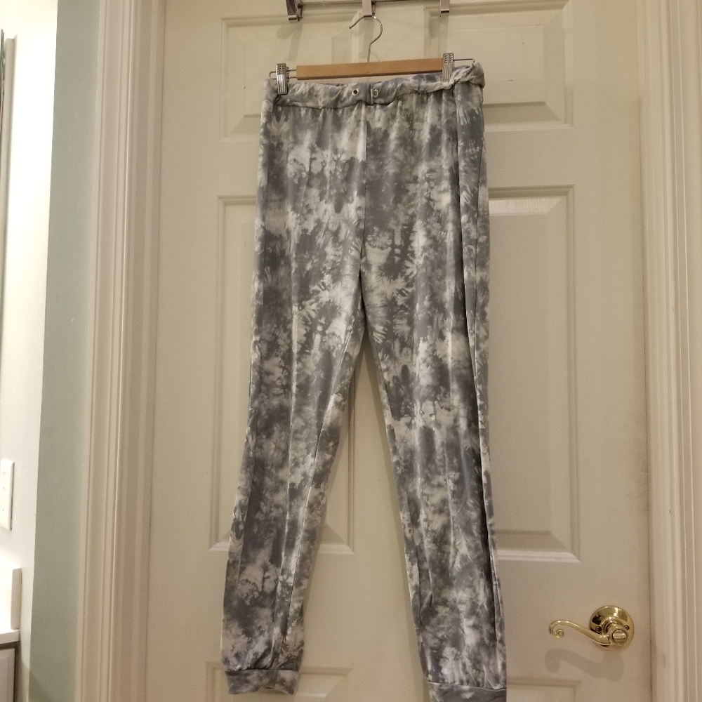 Grey and white tie dye joggers